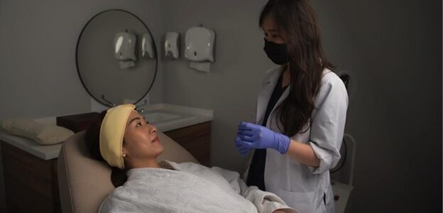 Doctor preparing skin booster treatment for patient at Luna Clinic KL